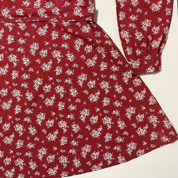 NWT Kimes Ranch Georgina Dress - Red Floral & Tie Waist - Size Small - Picture 11 of 15